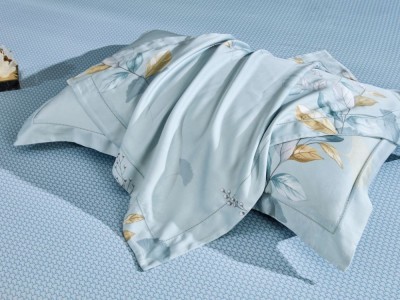 Комплект простыни с двумя наволочками, тенсел 2015-3Р