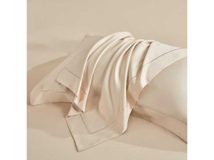 Комплект простыни с двумя наволочками, люкс-сатин 471-3Р