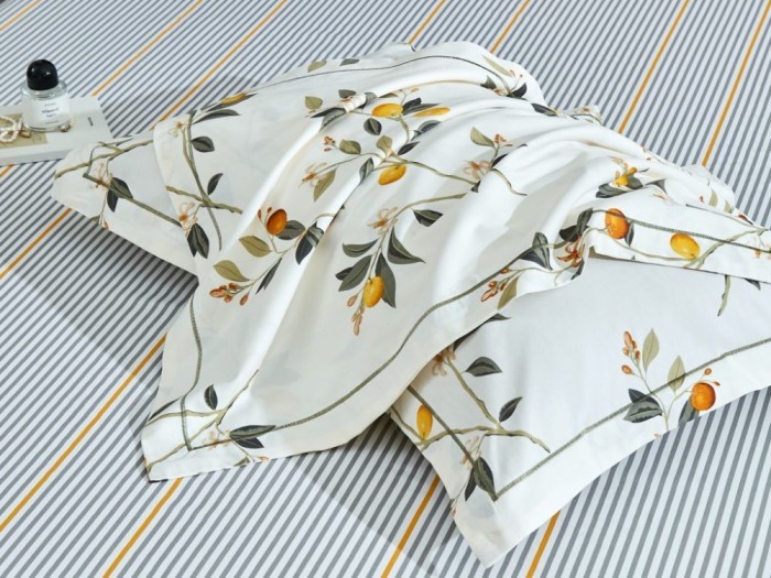 Комплект постельного белья 1,5-спальный, печатный сатин 1925-4S